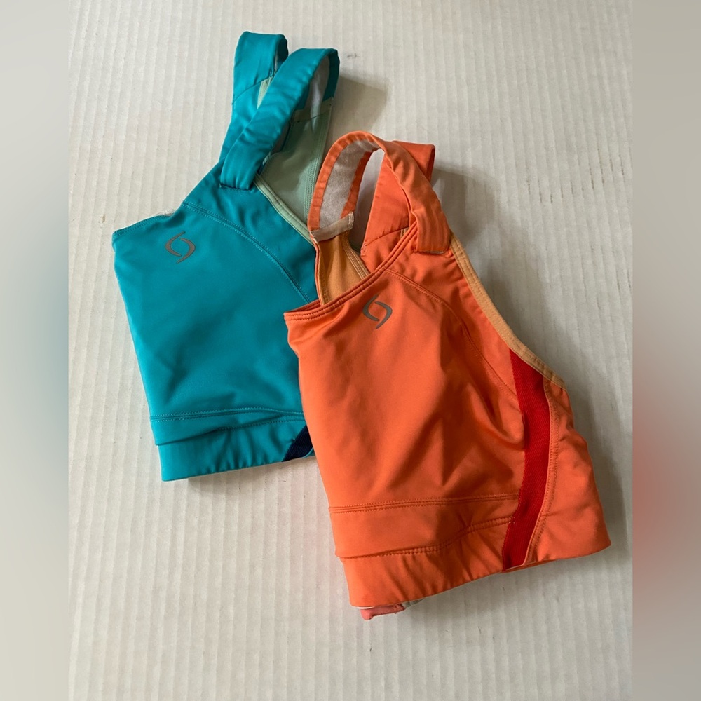 Moving Comfort Jubralee Sports Bra Set of 2 Size 34 D